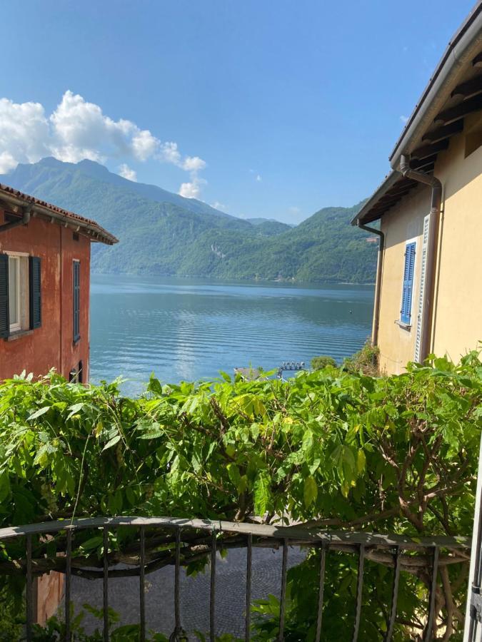 Alexa House Front Lake 曼代洛-德尔拉里奥 外观 照片